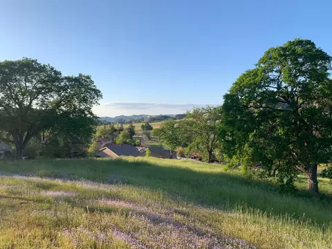 7 Glenhaven Ln, Friant, CA 93626