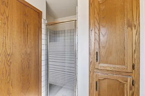 Bath - 19098 Deane Dr, Madera, CA 93638 photo 3 of 3