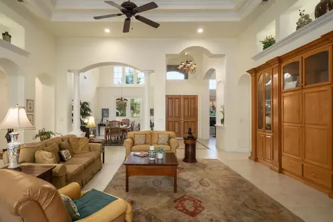 Living - 3386 E Via Monte Verdi Ave, Clovis, CA 93619 photo 5 of 6