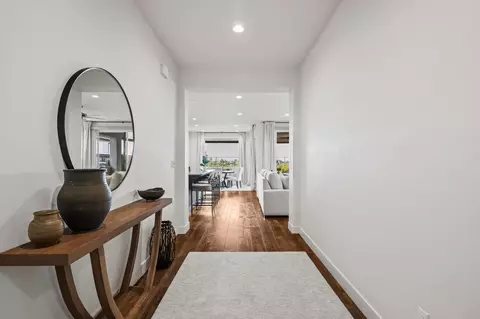 Entry Way - 4530 Hillside Rd, Madera, CA 93636 photo 1 of 2
