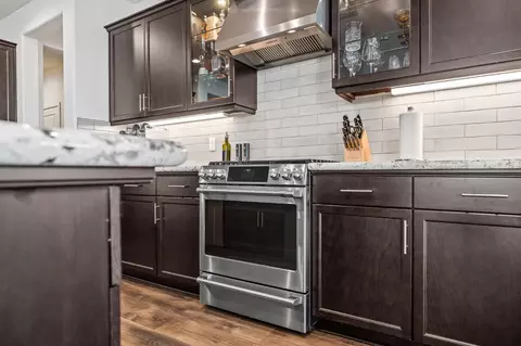 Kitchen - 4530 Hillside Rd, Madera, CA 93636 photo 7 of 7