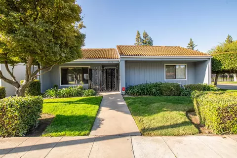 1915 W Santa Ana Ave, Fresno, CA 93705