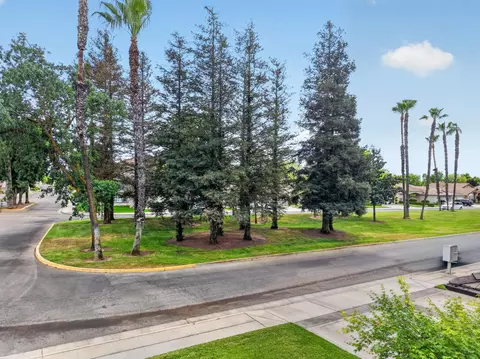 View/Area - 3505 Doubletree Way, Madera, CA 93637 photo 1 of 6