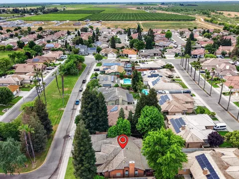 View/Area - 3505 Doubletree Way, Madera, CA 93637 photo 5 of 6