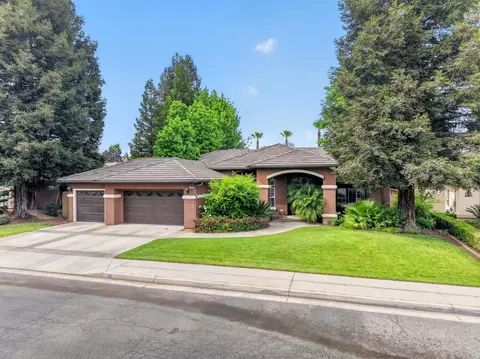 3505 Doubletree Way, Madera, CA 93637