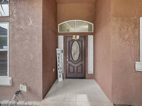Entry Way - 3505 Doubletree Way, Madera, CA 93637 photo 1 of 2