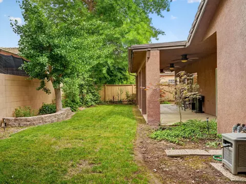 Exterior - 3505 Doubletree Way, Madera, CA 93637 photo 8 of 9