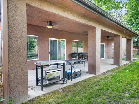 Exterior - 3505 Doubletree Way, Madera, CA 93637 photo 6 of 9