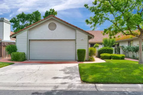 1229 W Bullard Ave #114, Fresno, CA 93711