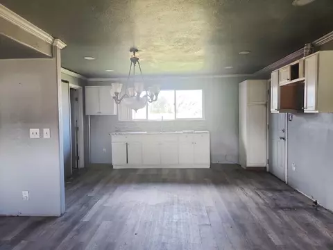 22136 Fairfax Ave, Lemoore, CA 93245
