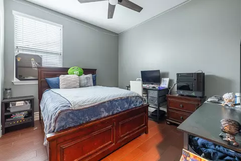 Bedroom - 1047 Maine Ave, Clovis, CA 93619 photo 2 of 8