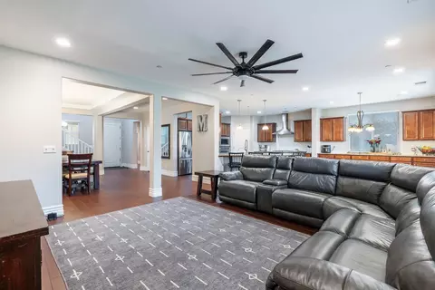 Other - 1047 Maine Ave, Clovis, CA 93619 photo 3 of 12