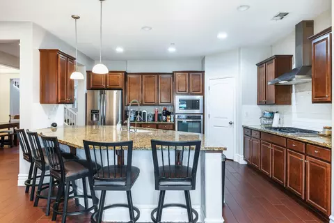 Kitchen - 1047 Maine Ave, Clovis, CA 93619 photo 2 of 6