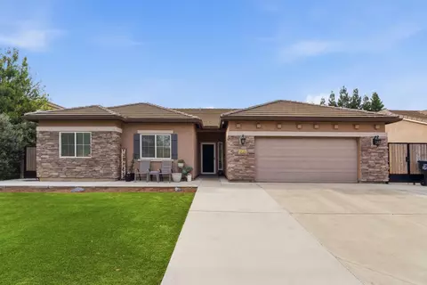 3125 W Tyler Ave, Visalia, CA 93291