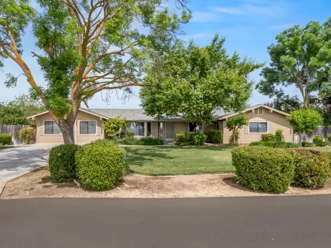35297 Avenue 12 12, Madera, CA 93636