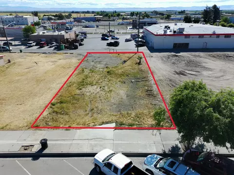1148 O St, Firebaugh, CA 93622 photo 5
