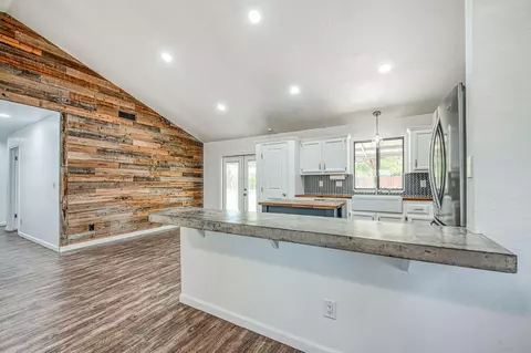 Kitchen - 2250 Escalon Ave, Clovis, CA 93611 photo 2 of 6