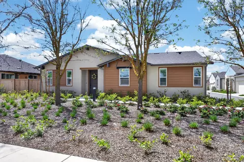 4185 Ryan Ln, Madera, CA 93636