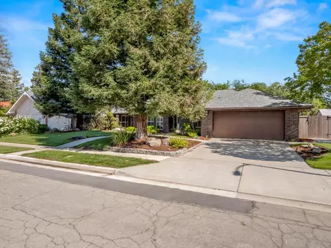 8732 N Fuller Ave, Fresno, CA 93720