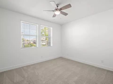 Bedroom - 4486 Crown Bluffs Dr, Madera, CA 93636 photo 7 of 10