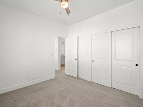 Bedroom - 4486 Crown Bluffs Dr, Madera, CA 93636 photo 3 of 10