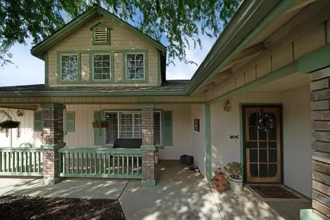 Exterior - 22052 Melrose Ct, Madera, CA 93638 photo 5 of 19