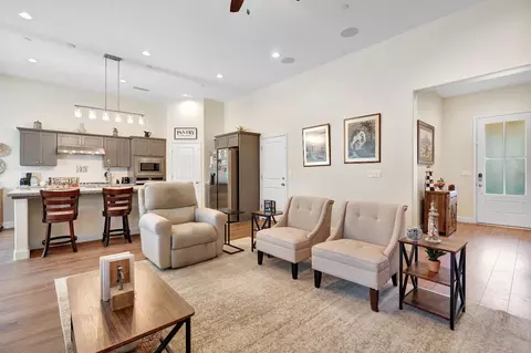 Other - 1807 Las Rosas Ave, Clovis, CA 93619 photo 5 of 8
