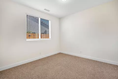 Bedroom - 1807 Las Rosas Ave, Clovis, CA 93619 photo 3 of 5
