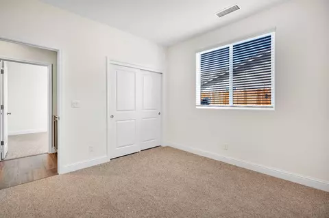 Bedroom - 1807 Las Rosas Ave, Clovis, CA 93619 photo 4 of 5