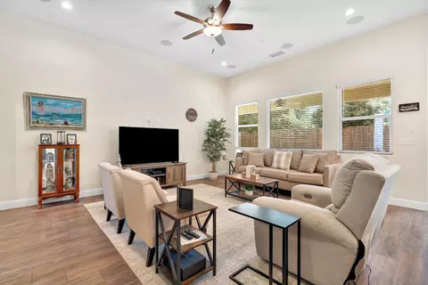 Living - 1807 Las Rosas Ave, Clovis, CA 93619 photo 1 of 2