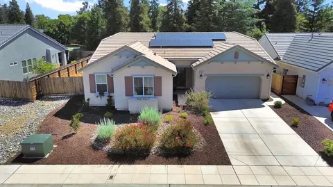 Other - 1807 Las Rosas Ave, Clovis, CA 93619 photo 2 of 8