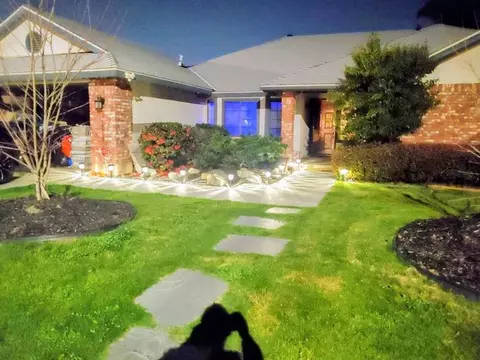 6415 N Adoline Ave, Fresno, CA 93711