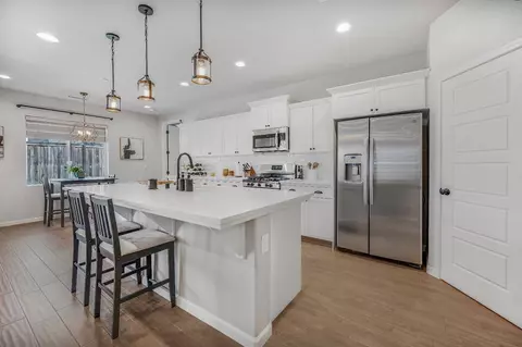 Kitchen - 619 Wood Crest Ave, Madera, CA 93636 photo 1 of 4