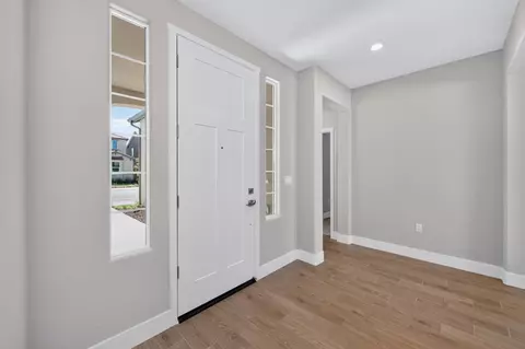Entry Way - 966 Peters Rd S, Madera, CA 93636 photo 1 of 1