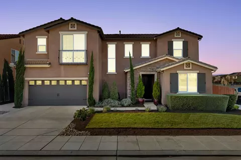 1006 La Canada Ave, Clovis, CA 93619