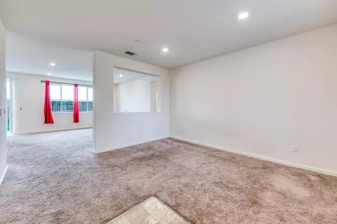 Living - 1469 Rinconada Dr, Madera, CA 93637 photo 7 of 7