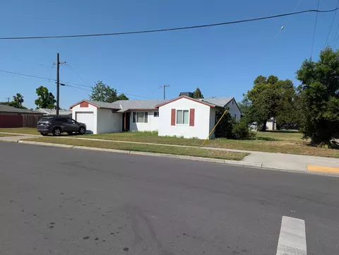 4591 N Angus St, Fresno, CA 93726