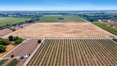 View/Area - 0 E Goodfellow, Sanger, CA 93657 photo 3 of 9