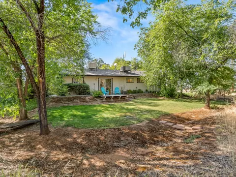 Exterior - 5731 E Copper Ave, Clovis, CA 93619 photo 15 of 17