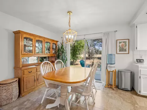 Dining - 5731 E Copper Ave, Clovis, CA 93619 photo 2 of 3
