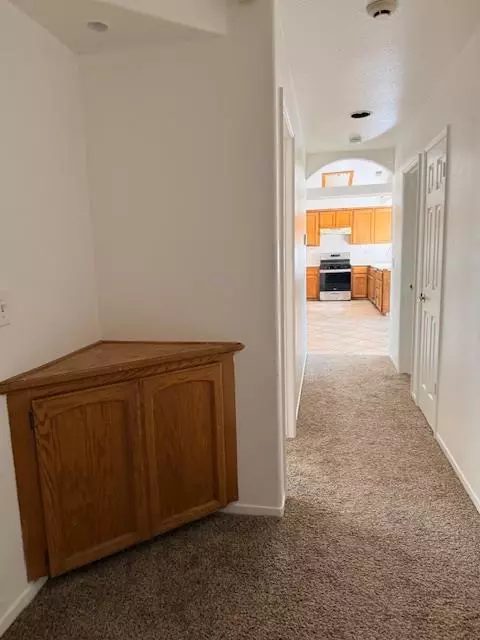Entry Way - 718 Gamay Ave, Madera, CA 93637 photo 2 of 2
