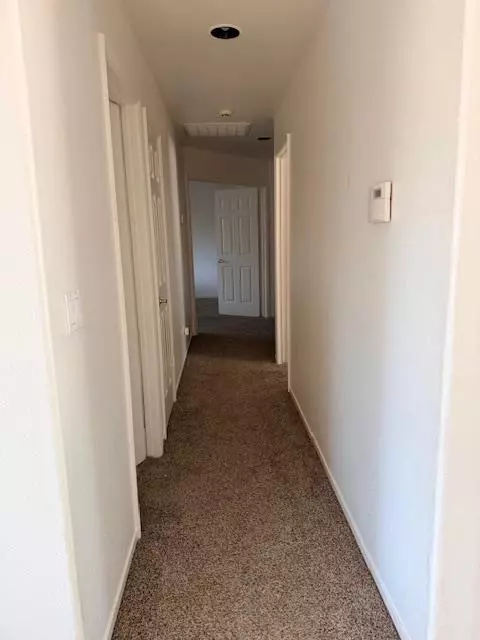 Entry Way - 718 Gamay Ave, Madera, CA 93637 photo 1 of 2