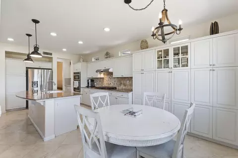 Kitchen - 11092 Le Conte Pass Ct, Clovis, CA 93619 photo 5 of 5
