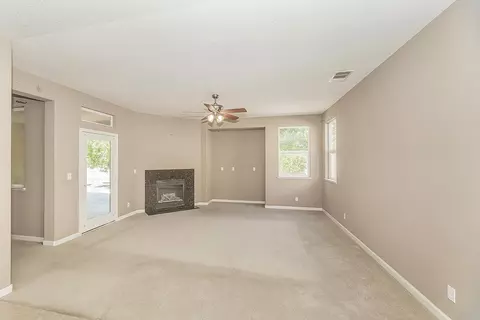 Living - 645 Serena Ave, Clovis, CA 93619 photo 2 of 3