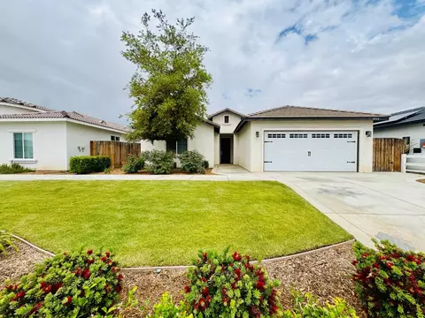 8504 Kowa St, Bakersfield, CA 93314