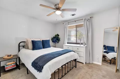 Bedroom - 42 Mckelvy Ave, Clovis, CA 93611 photo 1 of 5