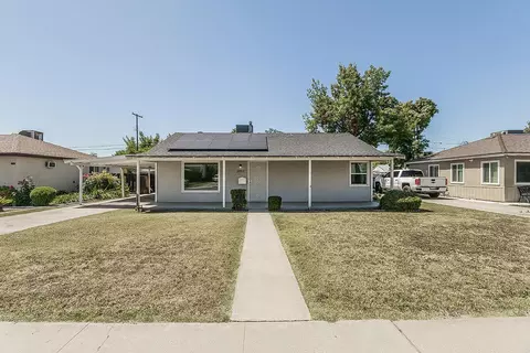2053 Mayfair Dr E, Fresno, CA 93703