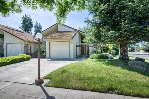 2803 W Celeste Ave #4, Fresno, CA 93711