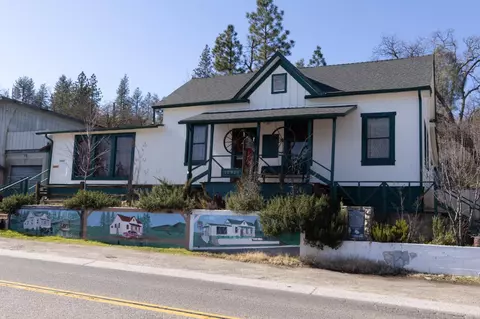 Exterior - 32926 Road 222, North Fork, CA 93643 photo 1 of 5
