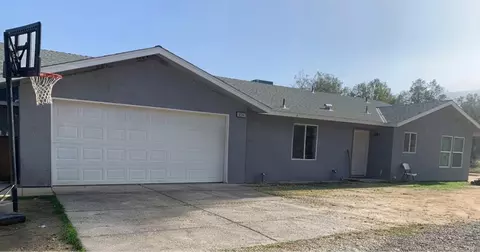 32247 Whispering Springs Ln, Tollhouse, CA 93667